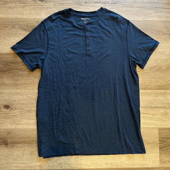 William Rast Men's Henley Navy Button Up Tee Size Large - Picture 1 of 4